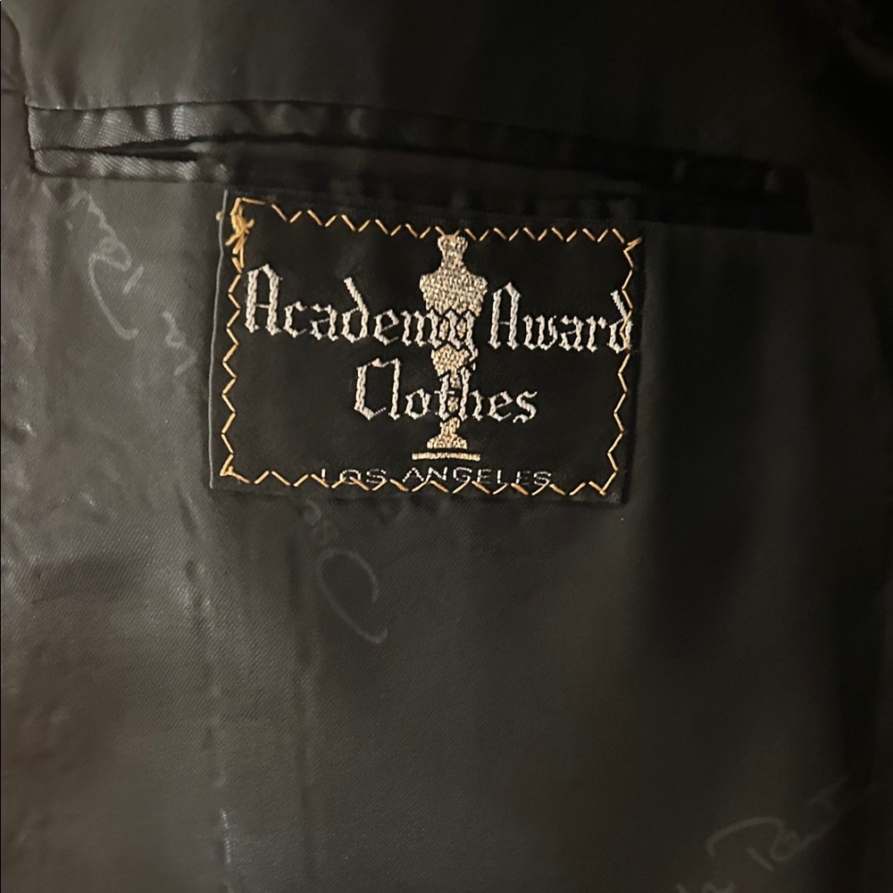 Classic Black Men's Tuxedo Jacket - Picture 6 of 9